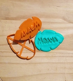 Cortador com Marcador Folha Moana 6cm B939